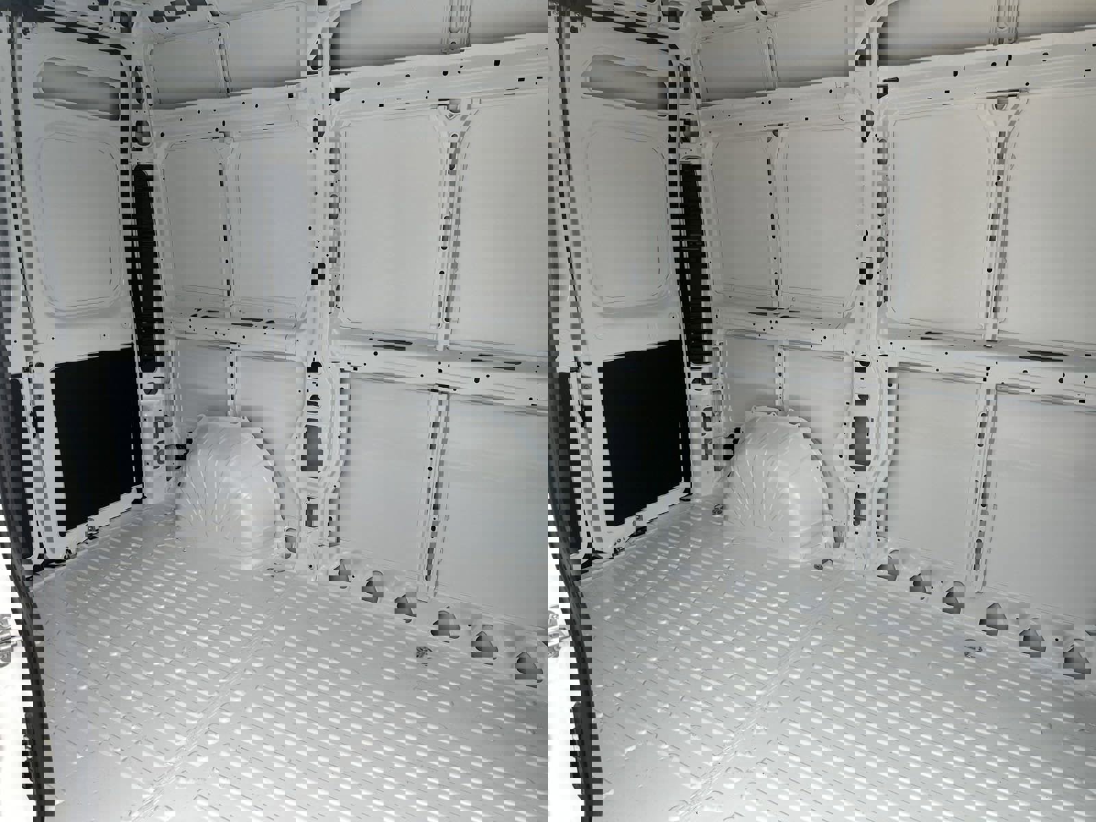 New 2024 RAM ProMaster 2500 w/ Convenience Group image 22