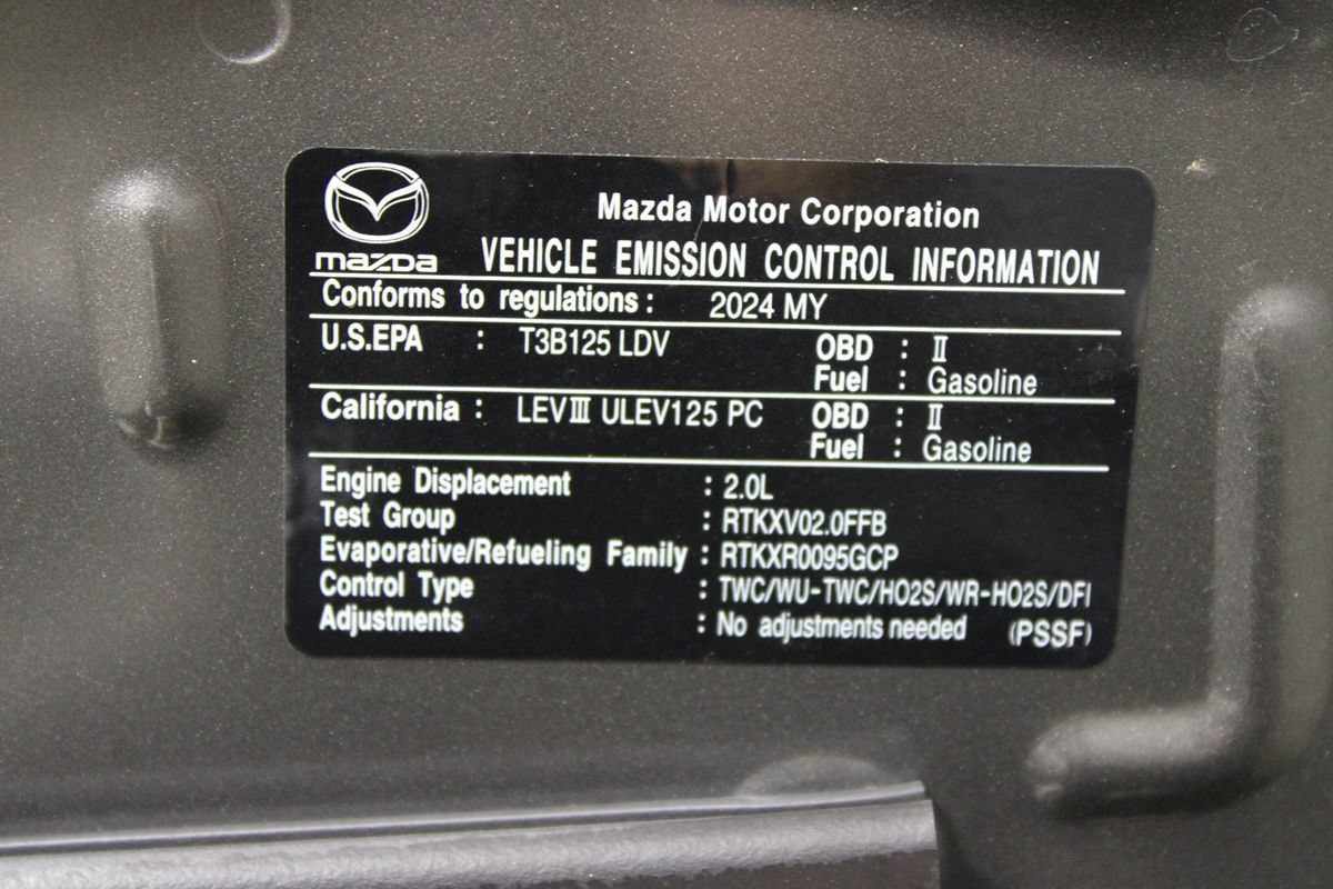 Used 2024 MAZDA MX-5 Miata RF Grand Touring RWD image 48