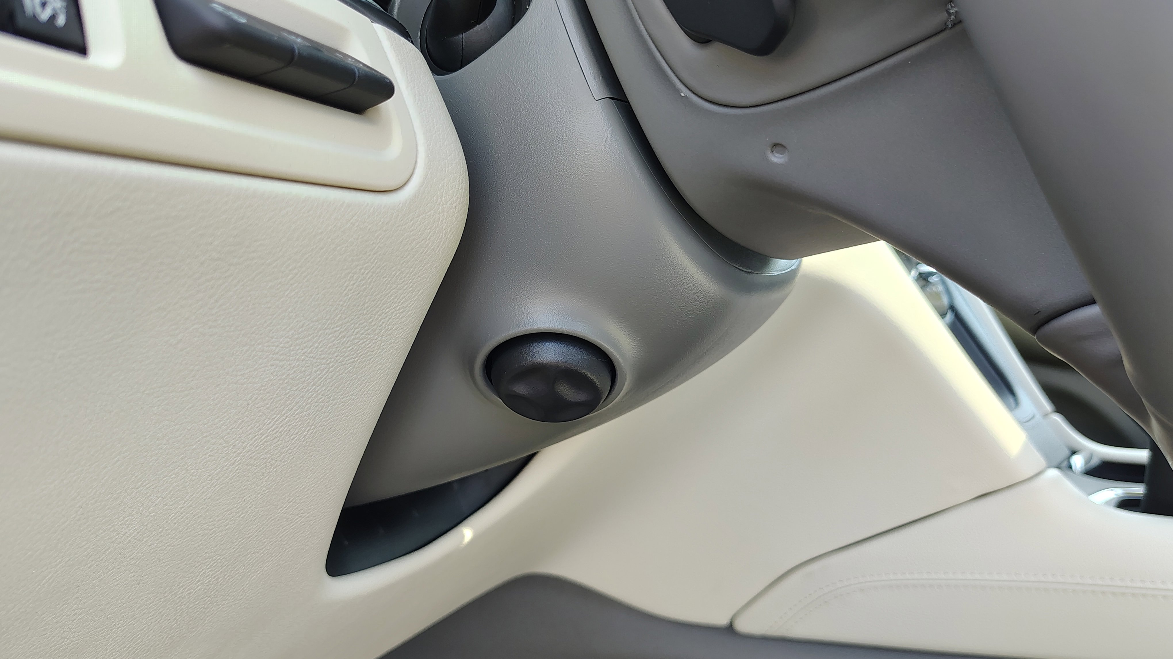 New 2025 Cadillac XT5 Premium Luxury w/ Technology Package image 17