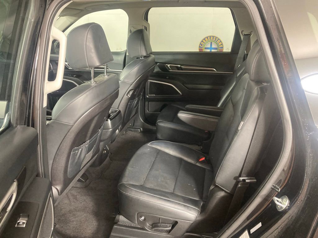 Certified 2025 Kia Telluride S image 13