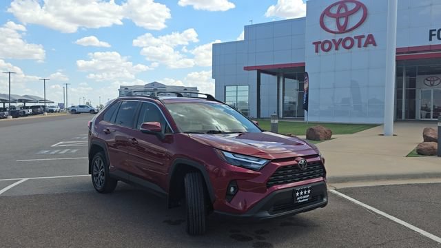 Used 2025 Toyota RAV4 XLE Premium AWD/4WD image 25