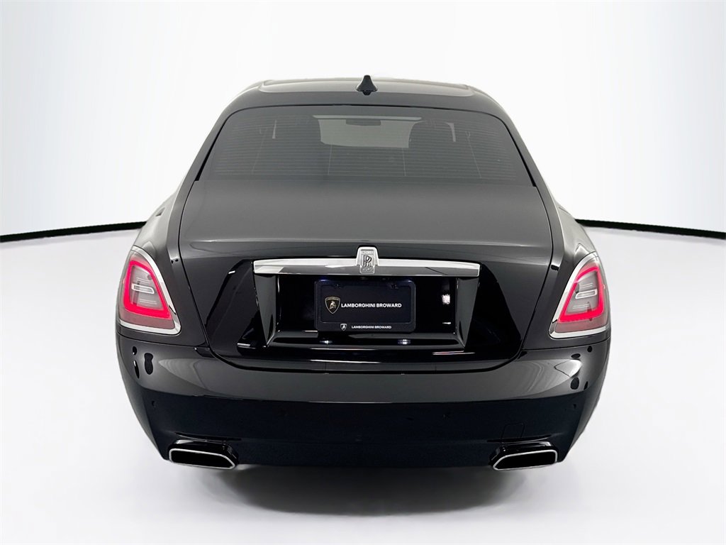 Used 2022 Rolls-Royce Ghost image 6
