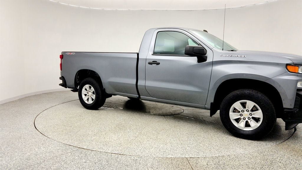 Used 2021 Chevrolet Silverado 1500 W/T w/ WT Value Package AWD/4WD image 3