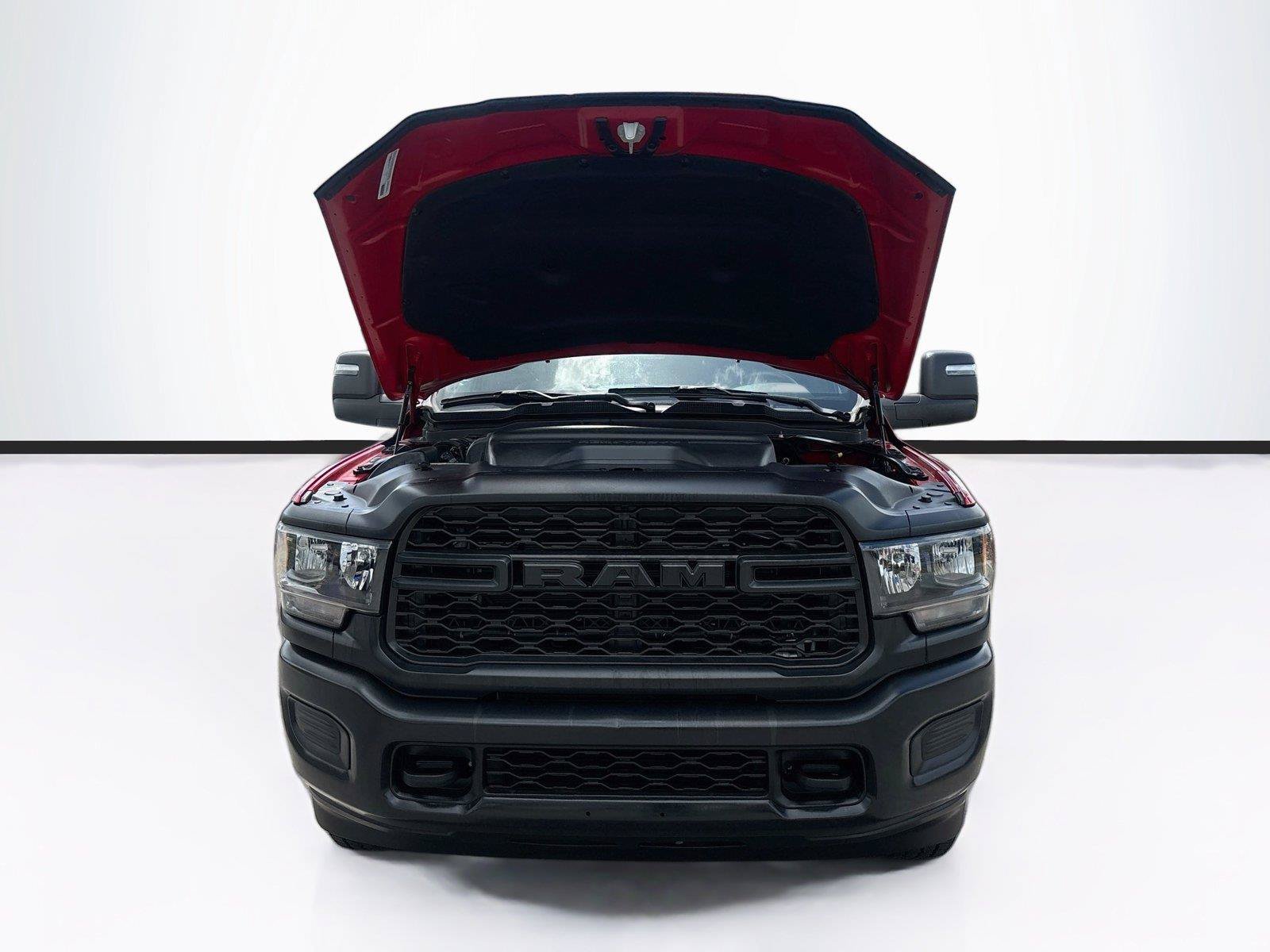 Used 2024 RAM 3500 Tradesman RWD image 31