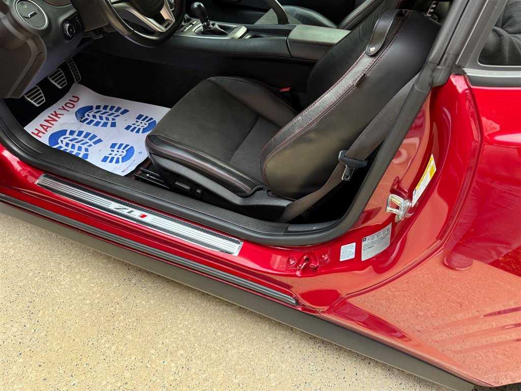 Used 2012 Chevrolet Camaro ZL1 image 38