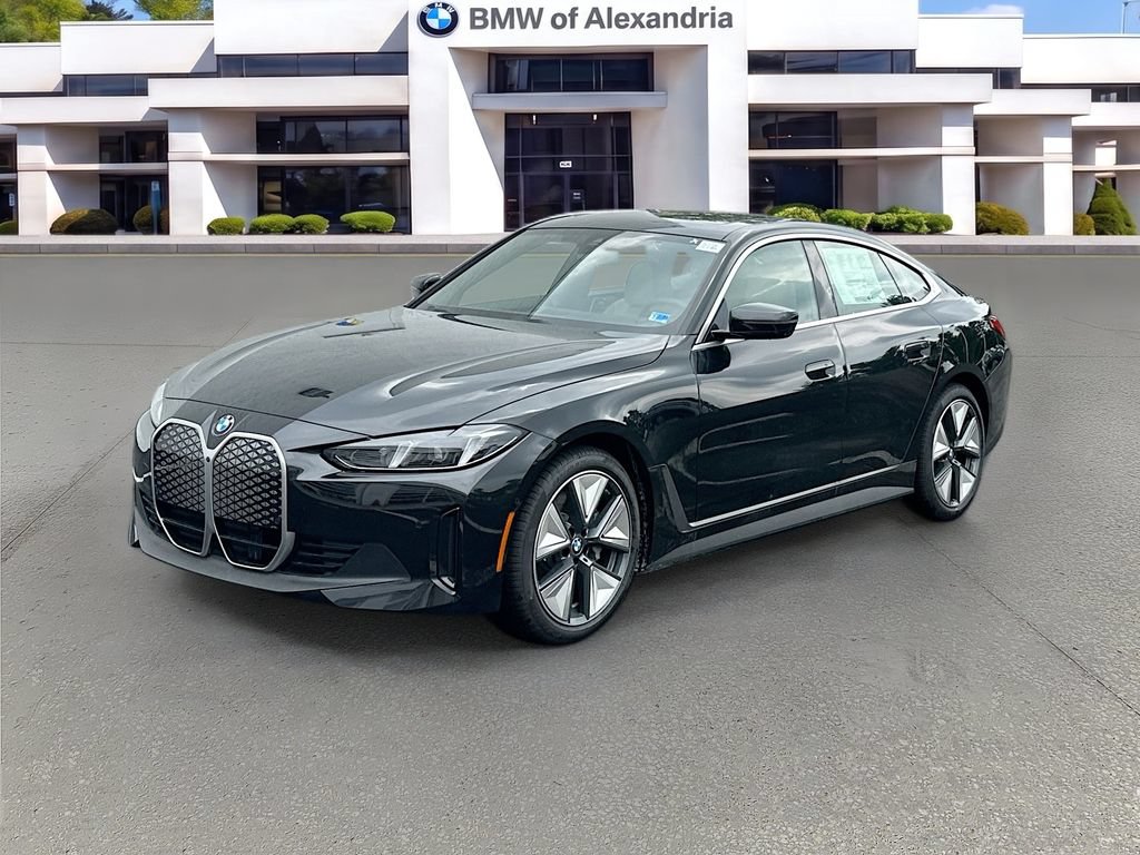 Used 2026 BMW i4 xDrive40i w/ Premium Package AWD/4WD image 1