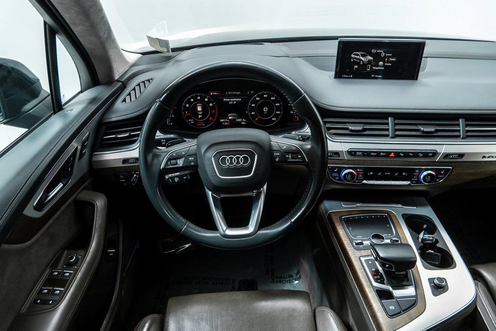 Used 2019 Audi Q7 3.0T Prestige AWD/4WD image 14