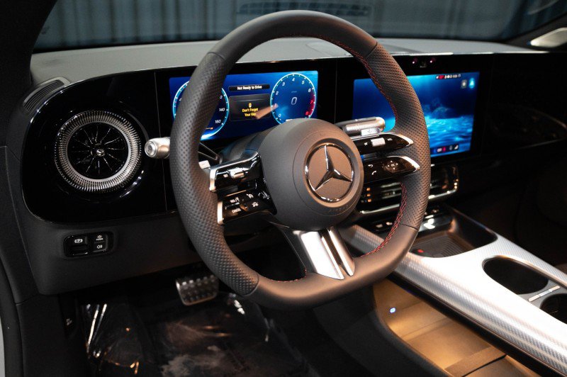 New 2027 Mercedes-Benz CLA 220 image 15