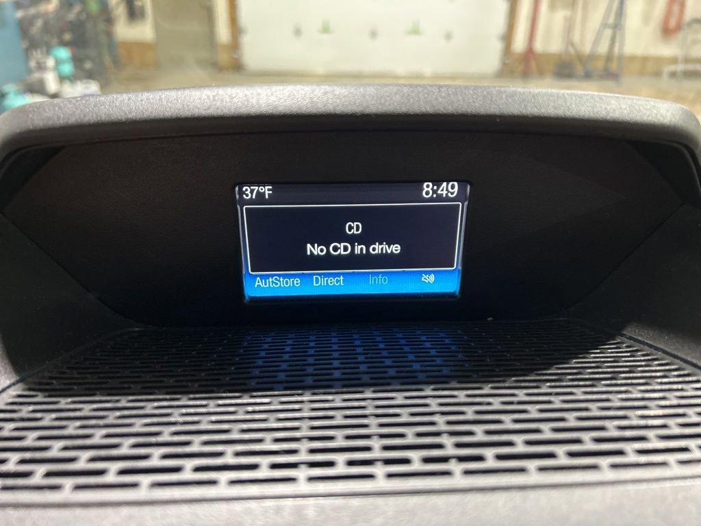 Used 2017 Ford Transit 150 XLT RWD image 26