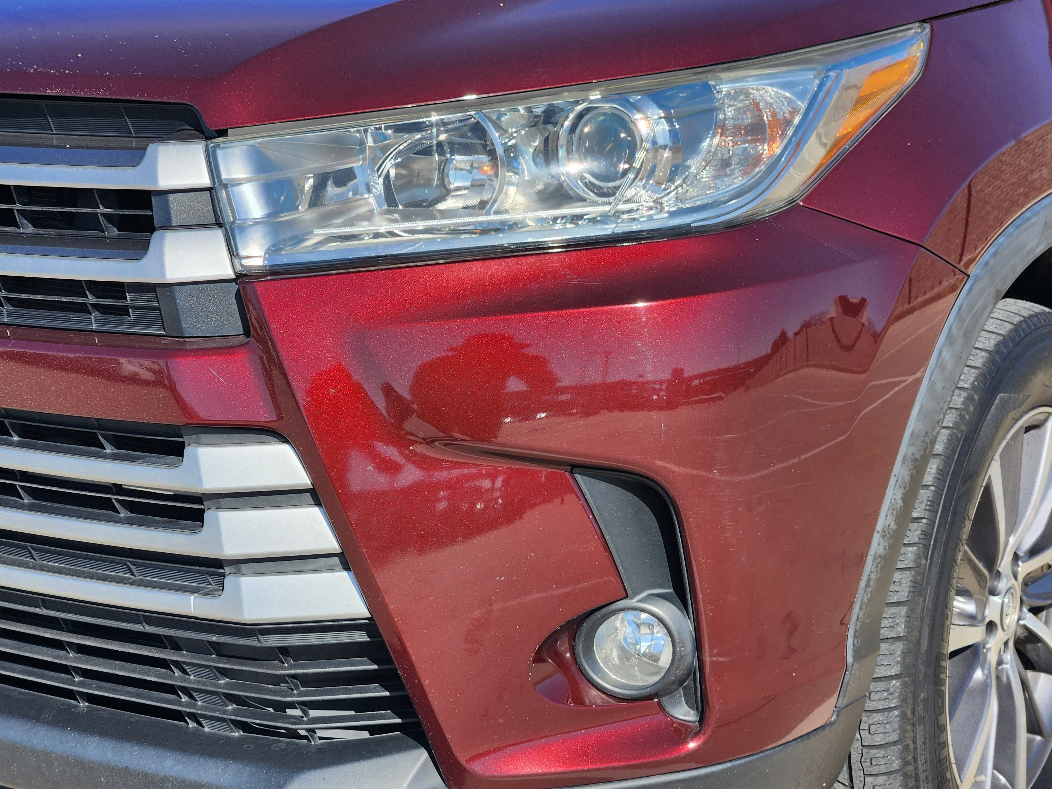 Used 2019 Toyota Highlander XLE image 9
