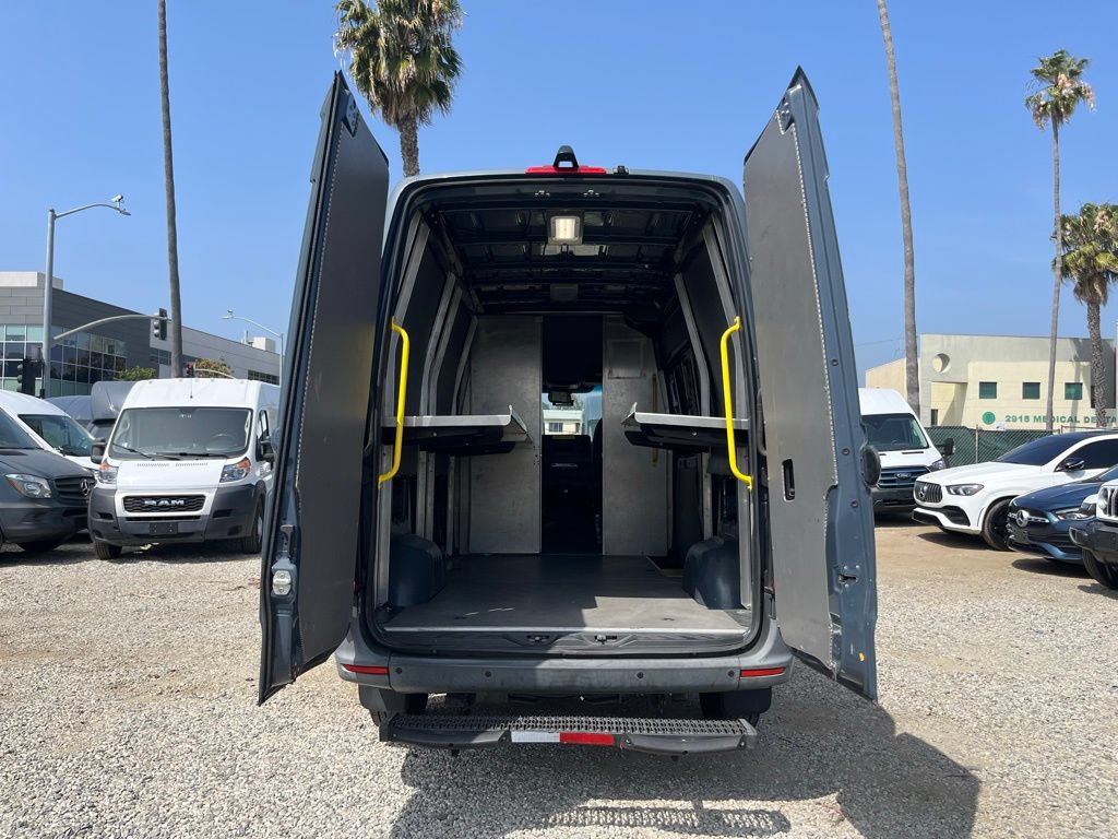 Used 2019 Mercedes-Benz Sprinter 144 image 10
