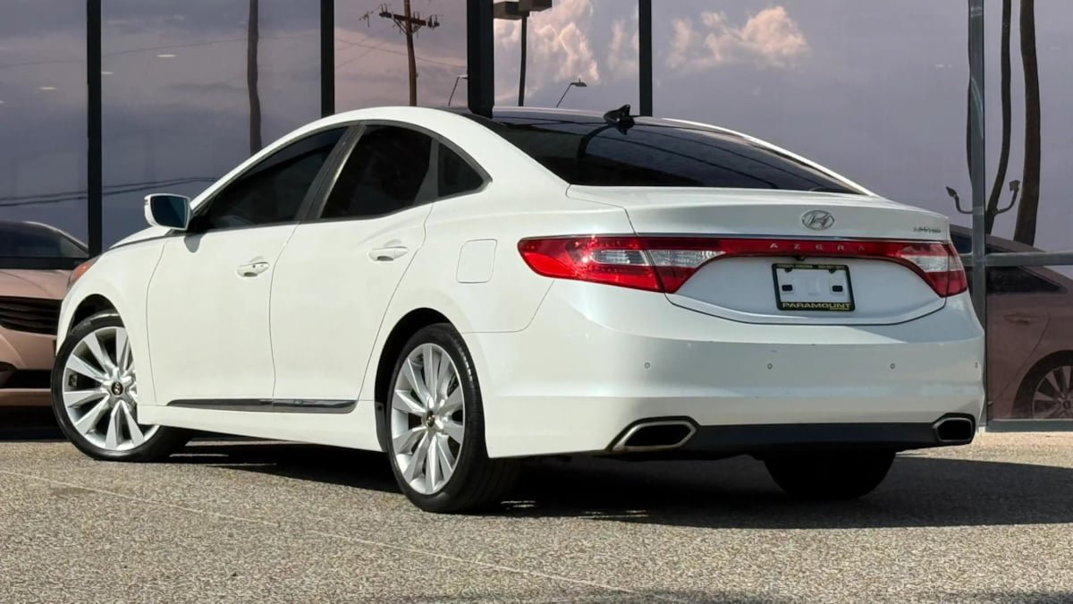 Used 2016 Hyundai Azera Limited FWD image 7