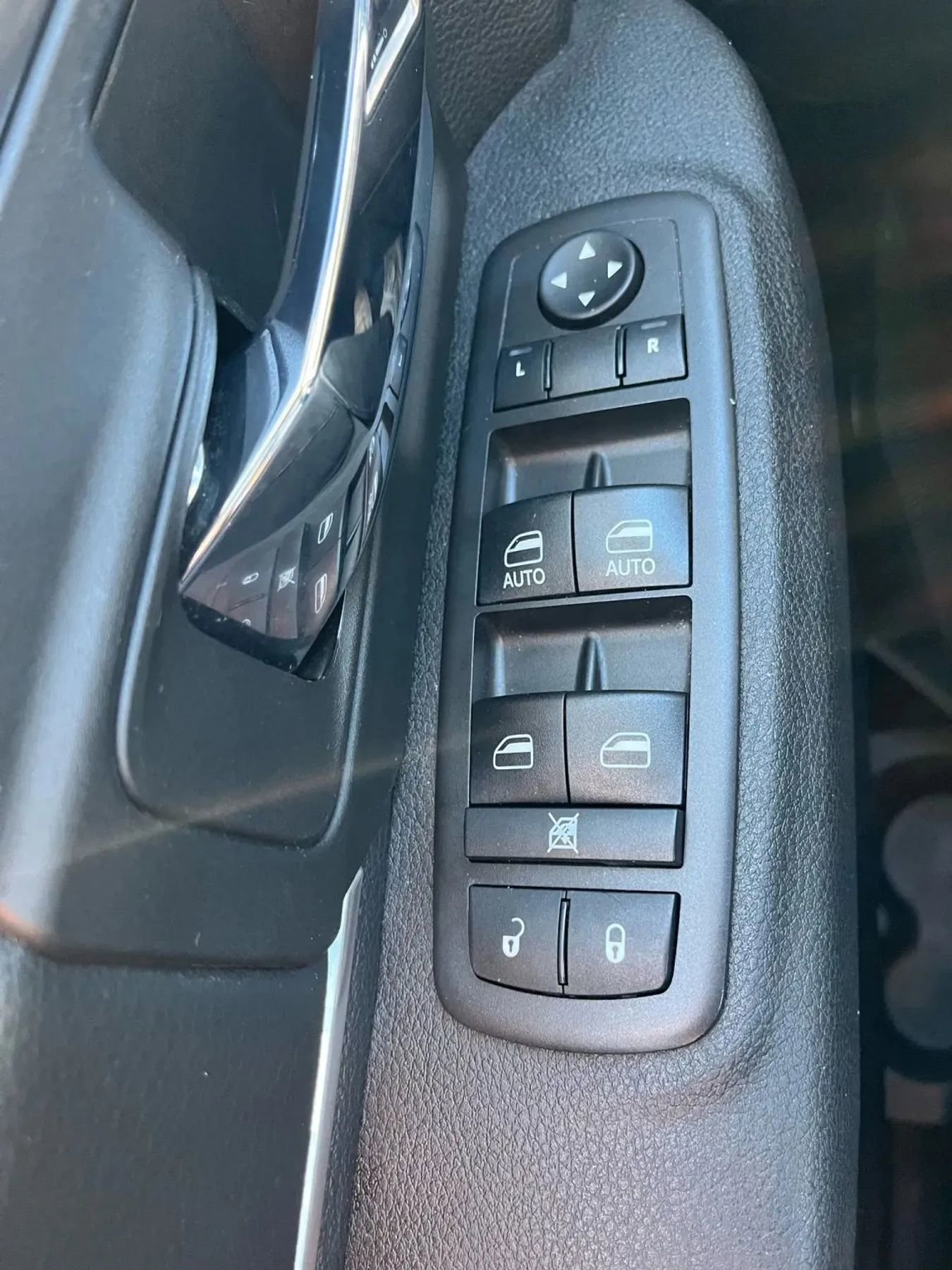 Used 2021 RAM 1500 Classic Warlock w/ Electronics Group image 21