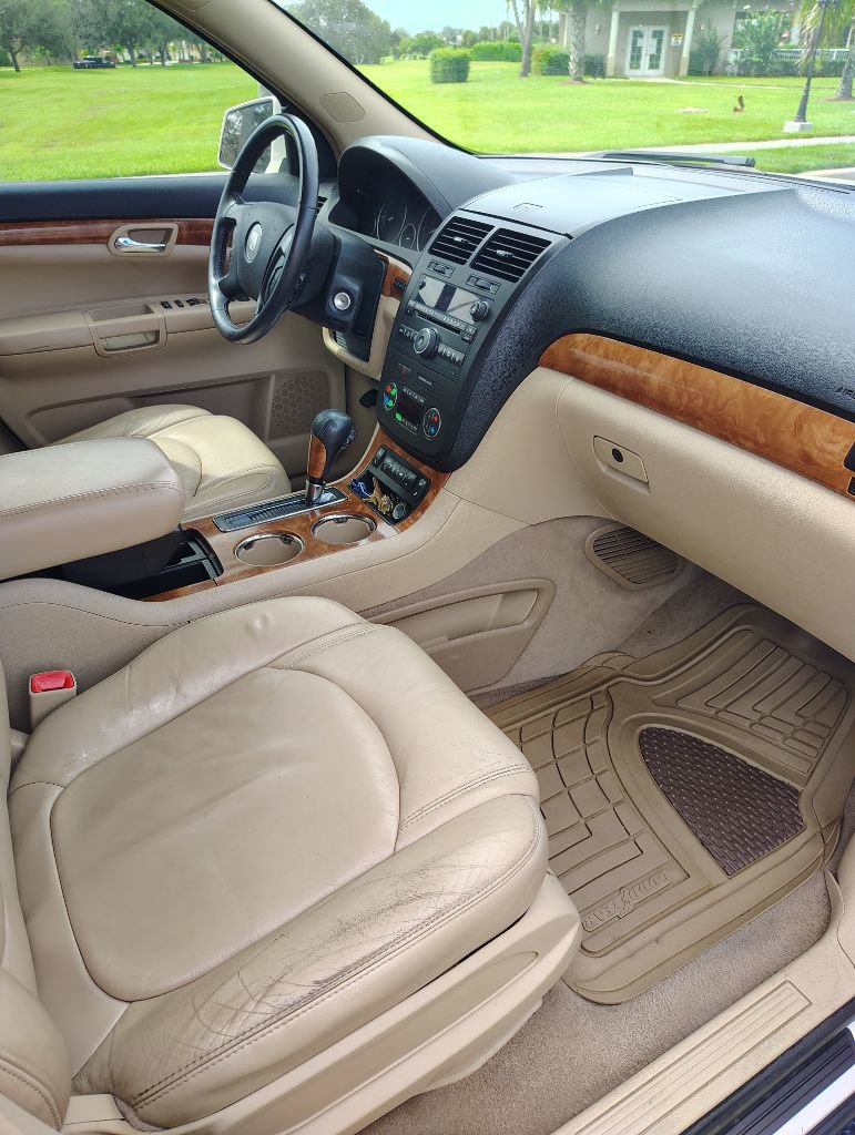 Used 2009 Saturn Outlook XR w/ Convenience Package image 21