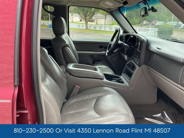 Used 2006 Chevrolet Avalanche Z71 w/ Sun And Sound Package AWD/4WD image 39