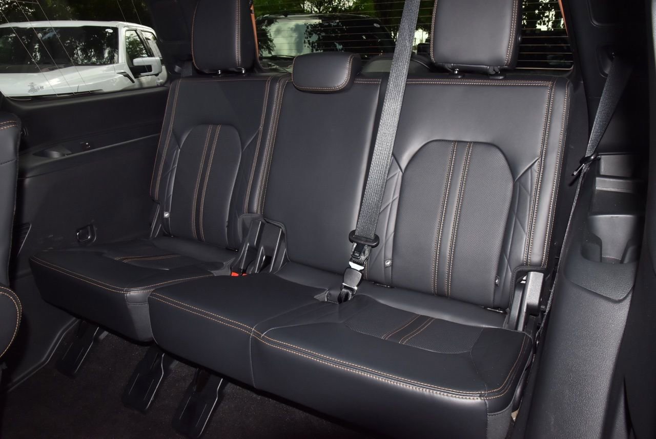 Certified 2023 Ford Expedition Platinum image 15