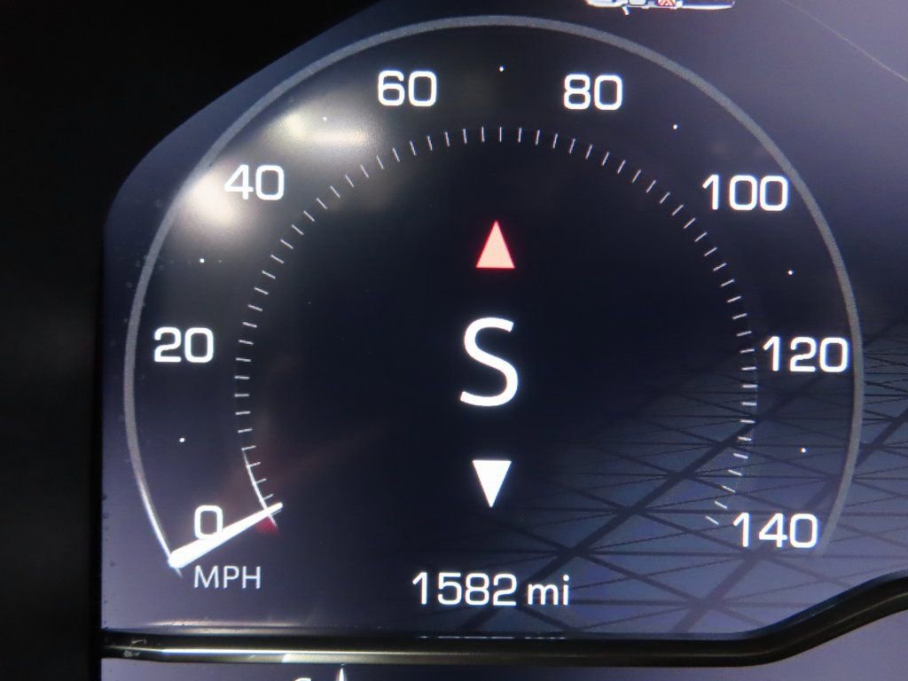 Used 2025 GMC Sierra 1500 Elevation image 15