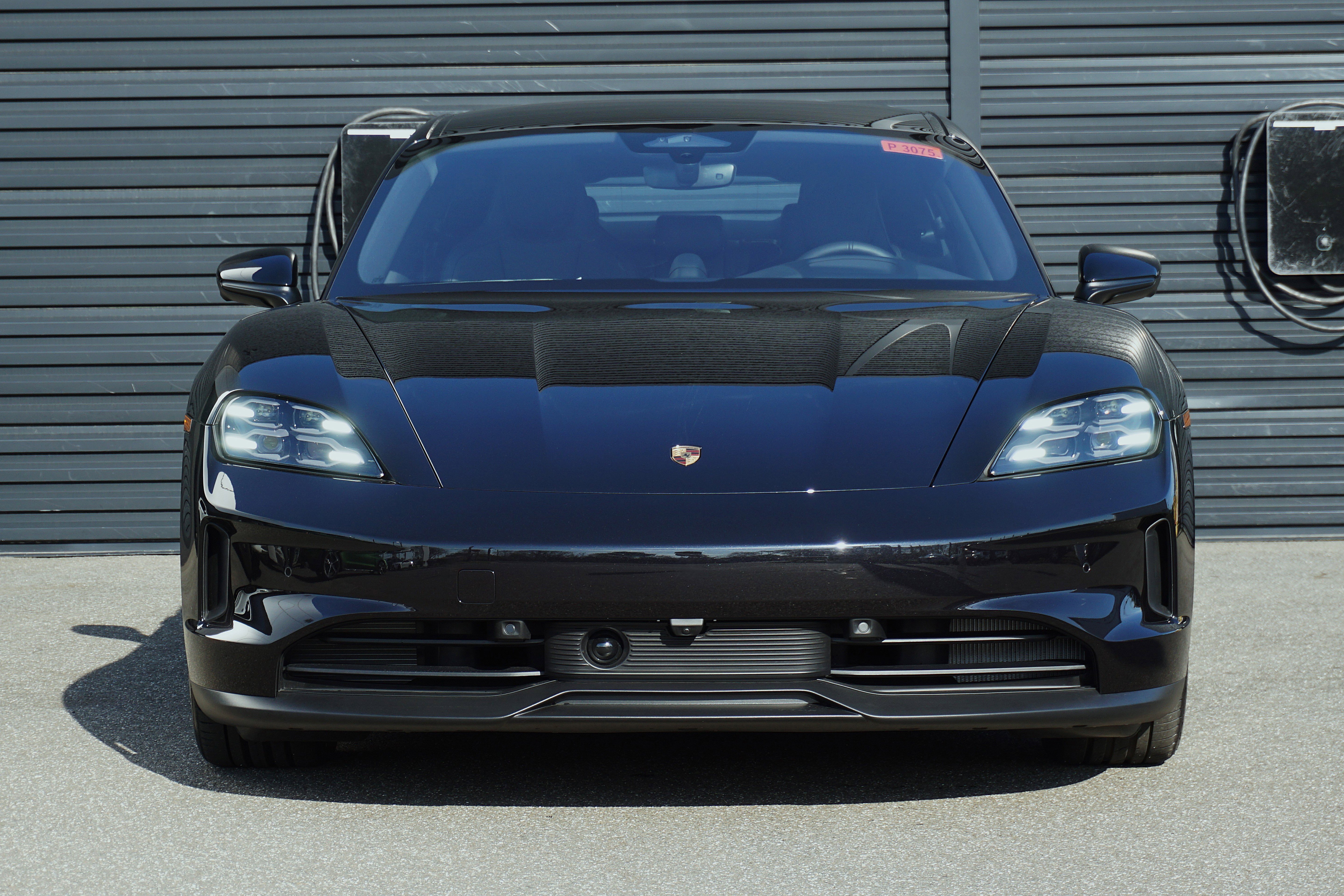 New 2026 Porsche Taycan 4S AWD/4WD image 9