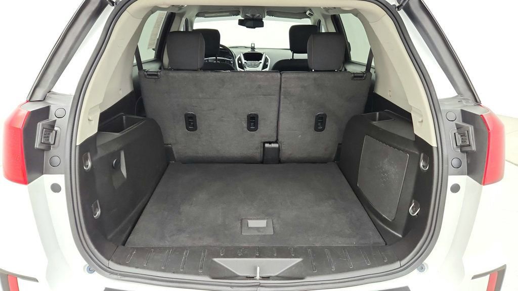 Used 2017 GMC Terrain SLE image 21