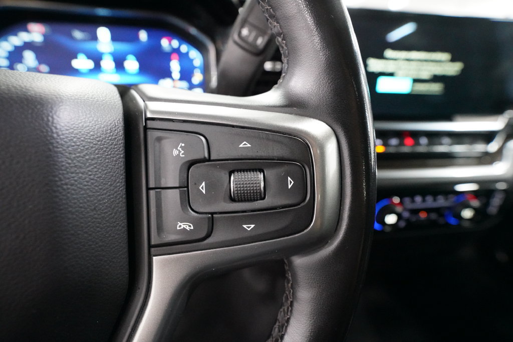 Used 2024 Chevrolet Silverado 2500 LT w/ Midnight Edition AWD/4WD image 15