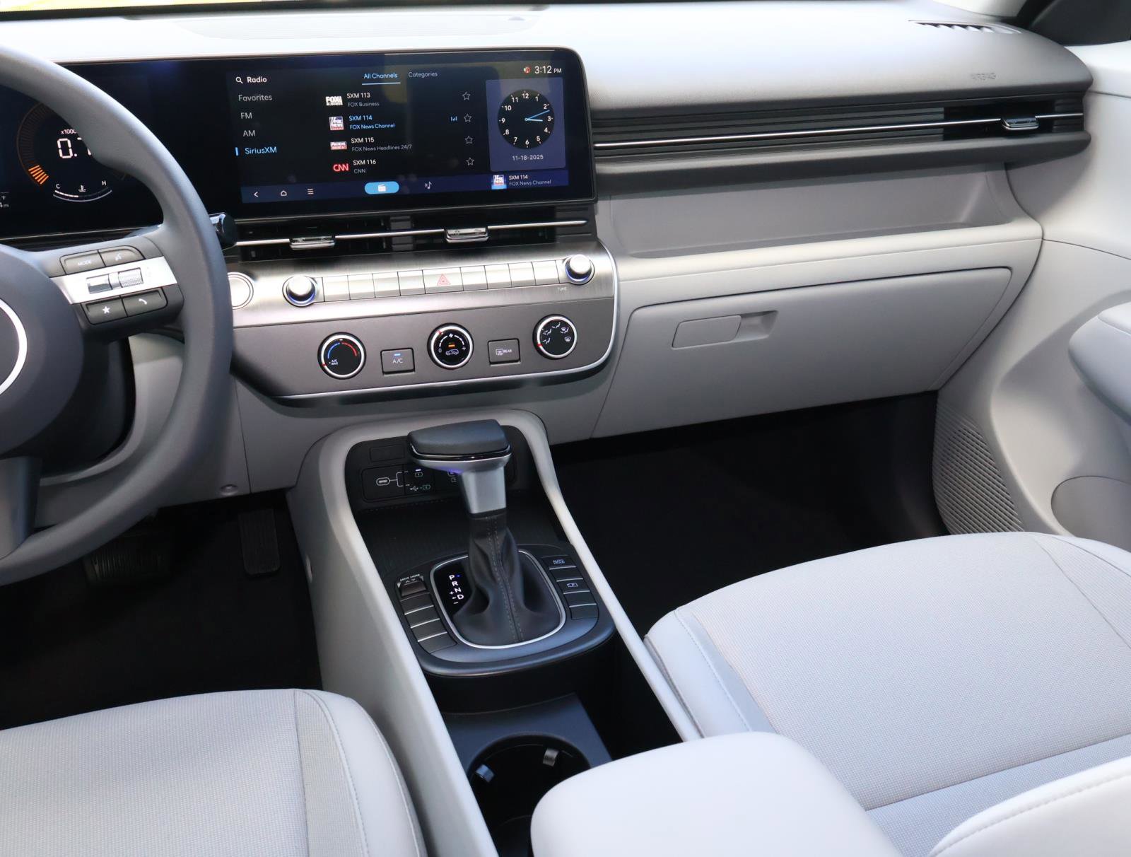 Used 2026 Hyundai Kona SE FWD image 11