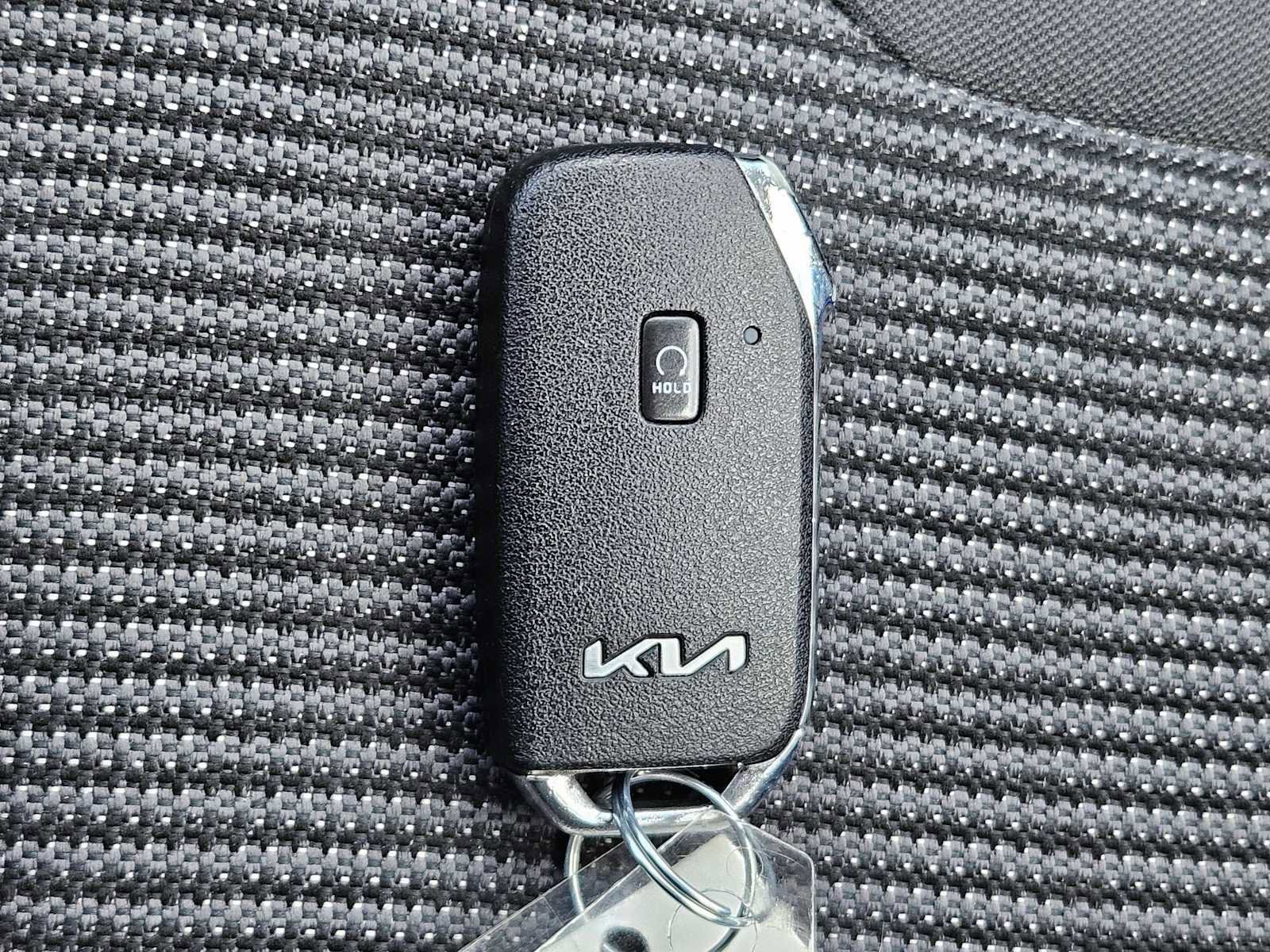 Certified 2022 Kia Niro LXS image 34