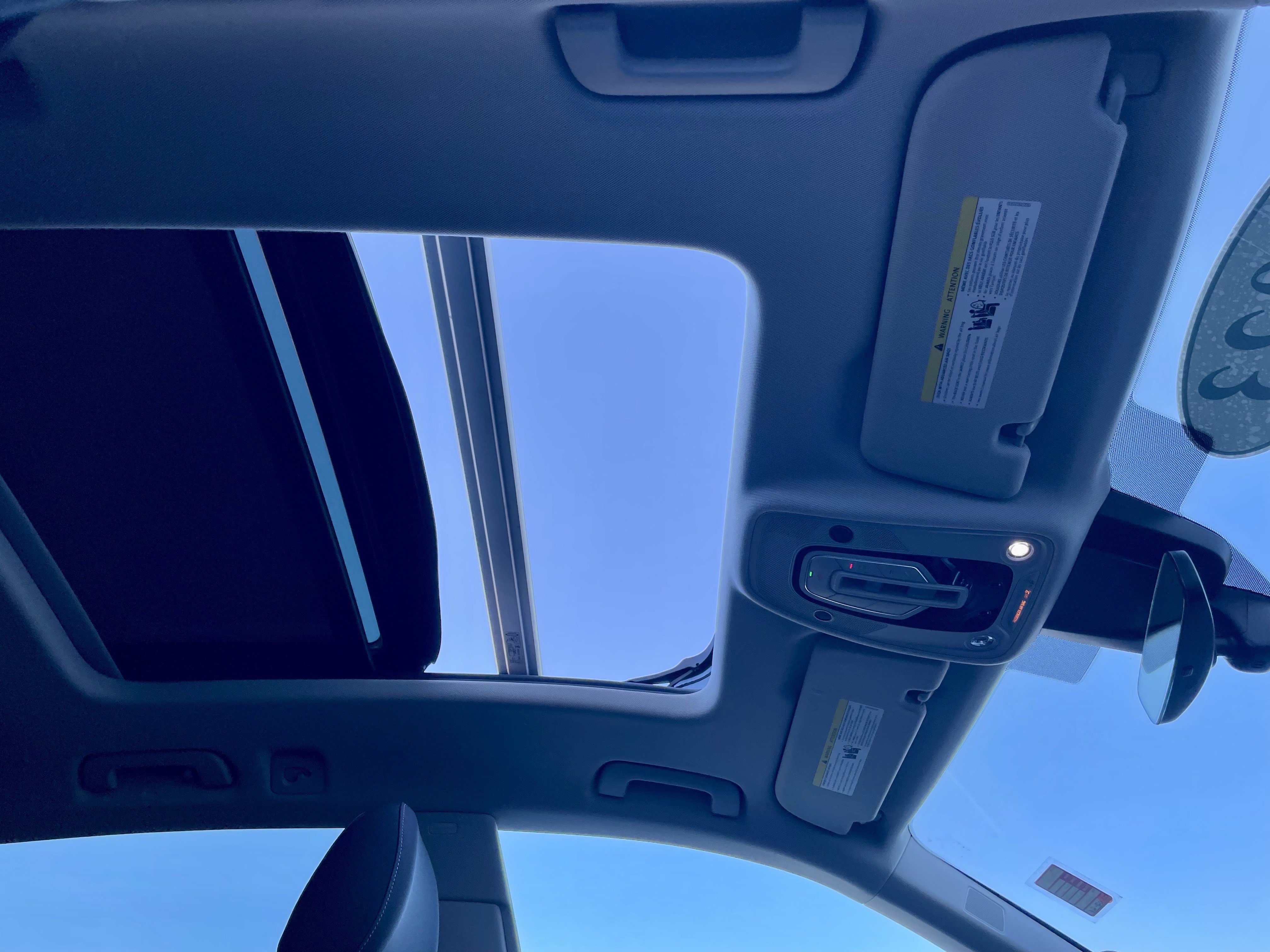 Used 2023 Audi Q8 Premium Plus image 17