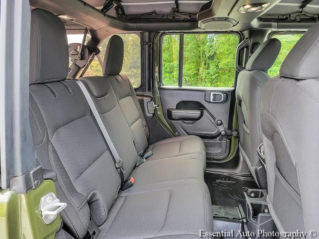 Used 2023 Jeep Wrangler Unlimited Sport AWD/4WD image 25