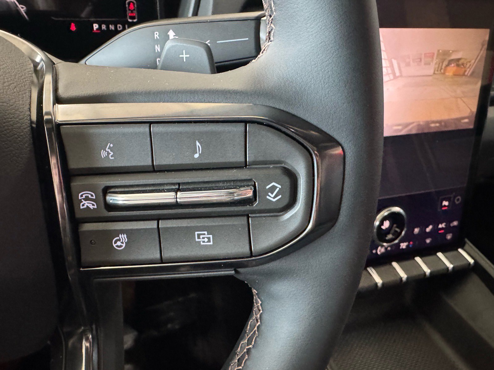 New 2026 GMC Terrain AT4 w/ Convenience Package III AWD/4WD image 27