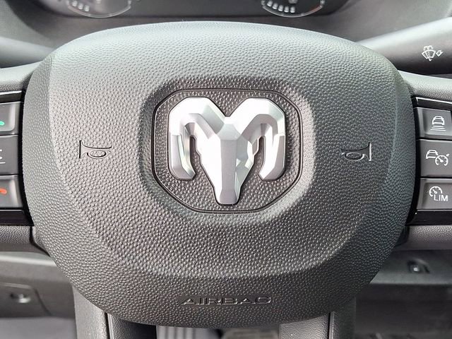 Used 2024 RAM ProMaster 2500 w/ Safety Group image 19