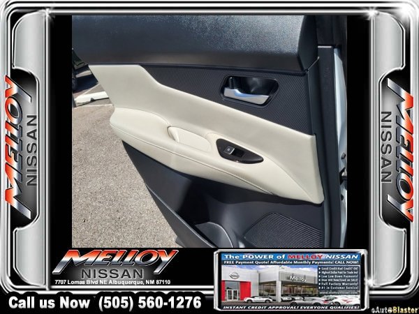 Used 2025 Nissan Murano SV image 10