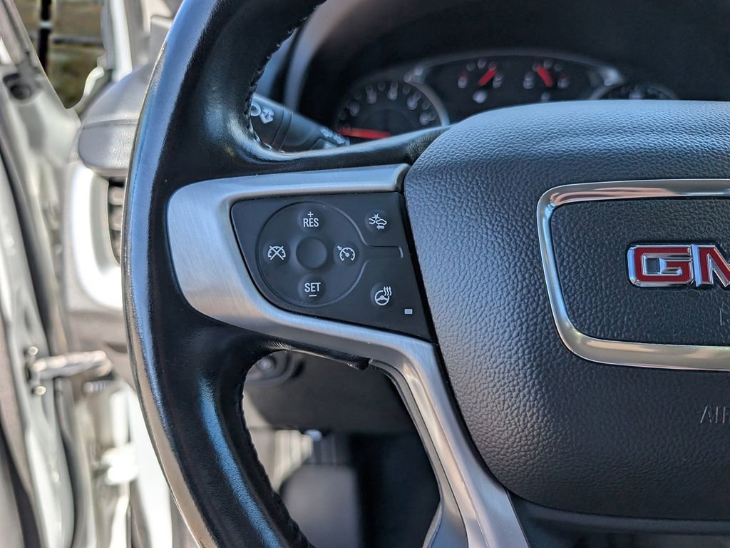 Used 2022 GMC Terrain SLT image 23