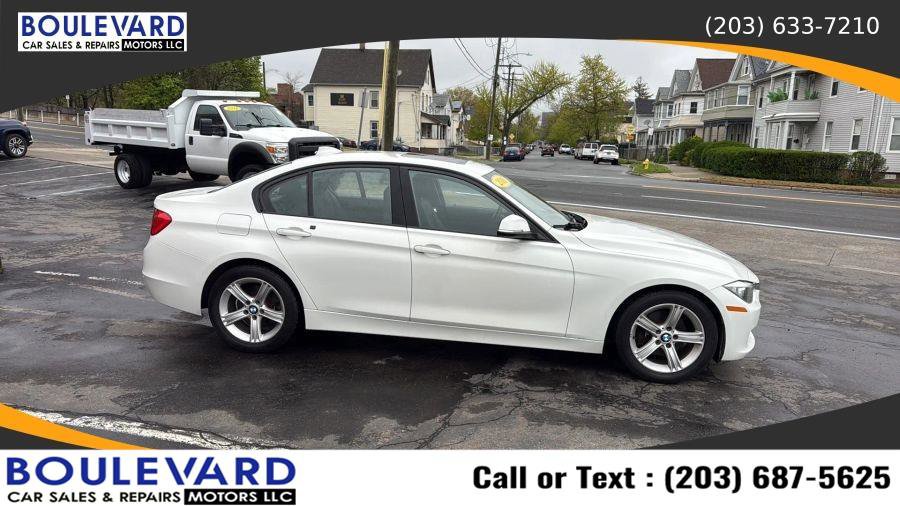 Used 2014 BMW 320i Sedan RWD image 7