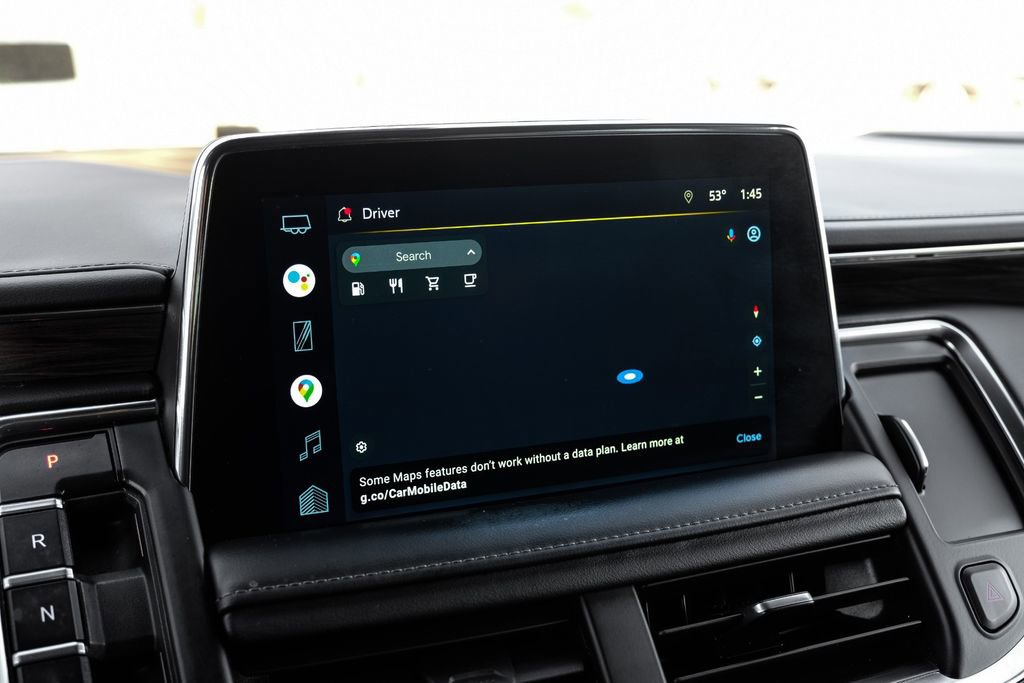 Used 2022 Chevrolet Suburban LT w/ Luxury Package image 18