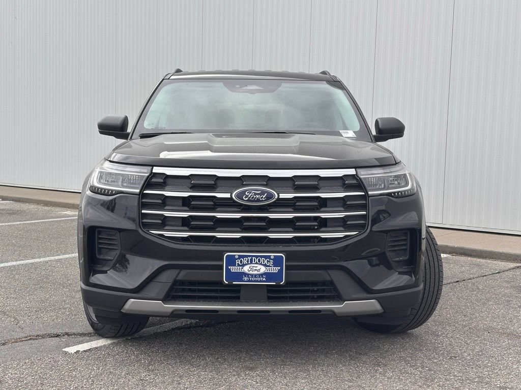 New 2026 Ford Explorer Active AWD/4WD image 9