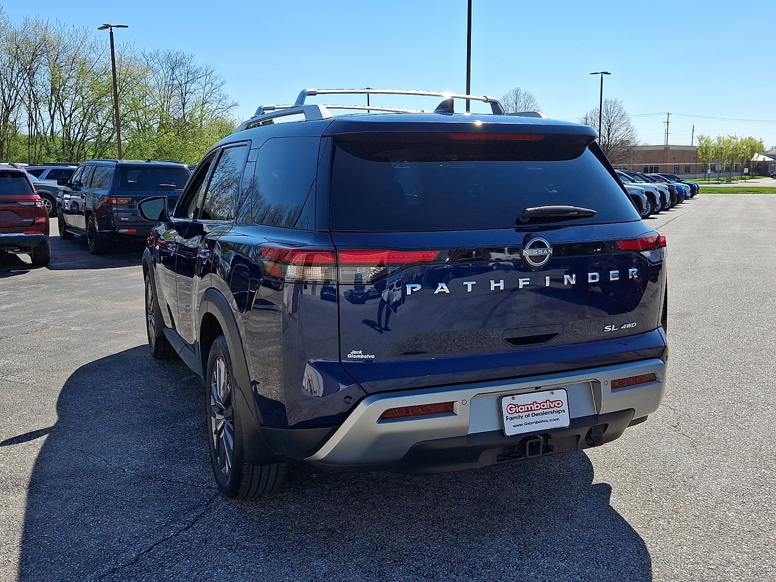 Used 2023 Nissan Pathfinder SL w/ SL Premium Package image 9