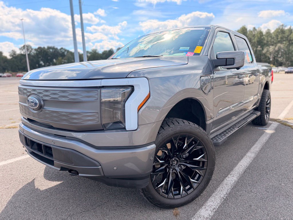 Used 2023 Ford F150 Lightning Lariat w/ Equipment Group 511A High AWD/4WD image 2