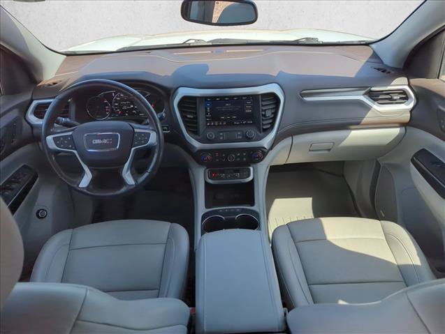 Used 2021 GMC Acadia SLT w/ Technology Package AWD/4WD image 16