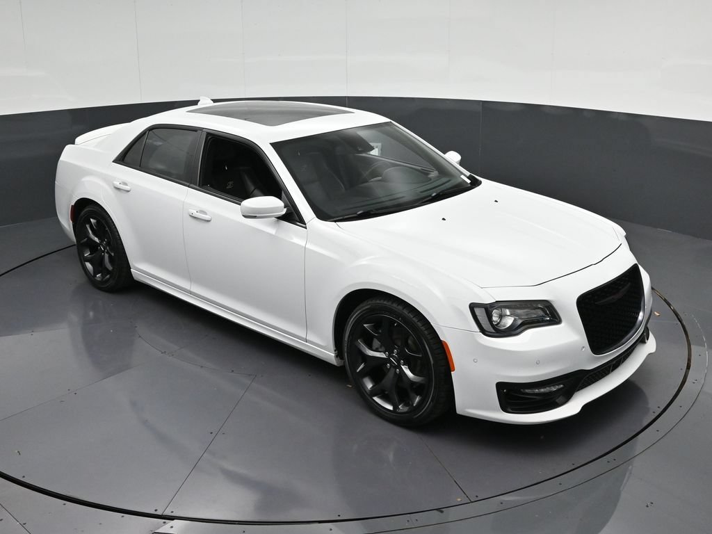 Used 2023 Chrysler 300 S w/ Comfort Group RWD image 22