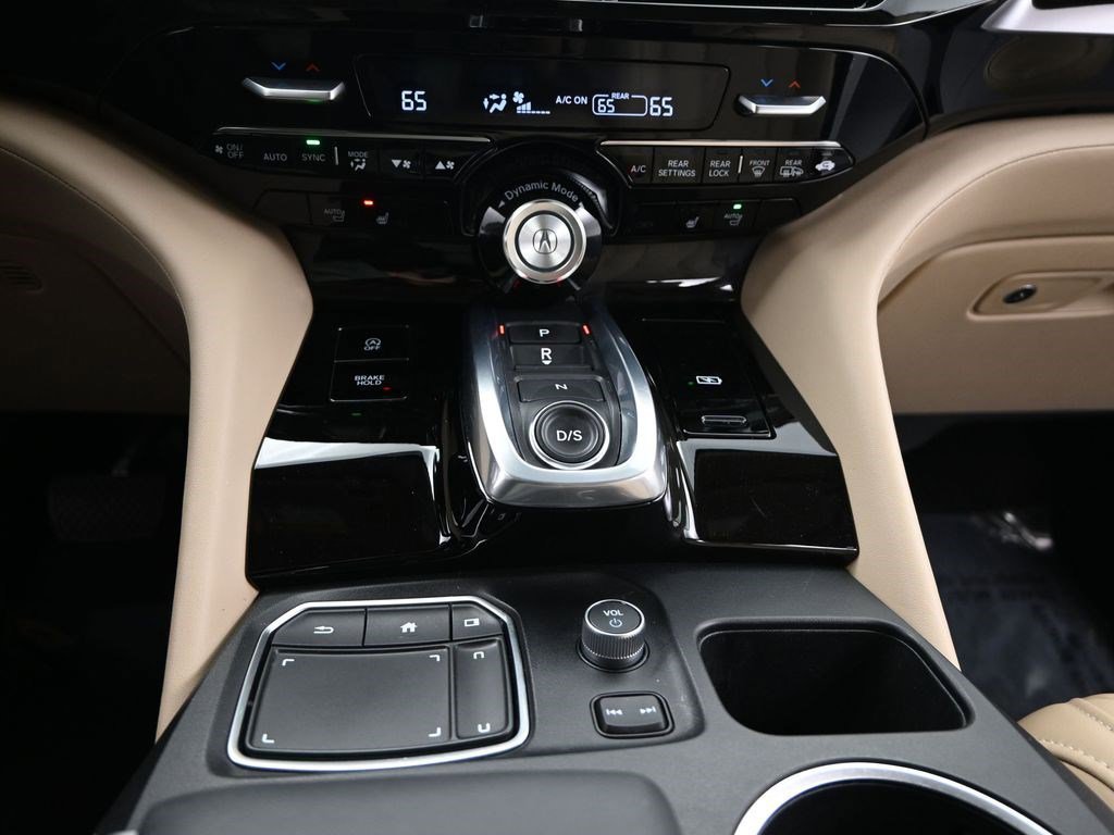 Used 2023 Acura MDX FWD w/ Technology Package image 11
