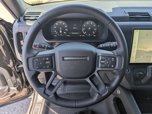 New 2026 Land Rover Defender 110 X-Dynamic SE AWD/4WD image 7