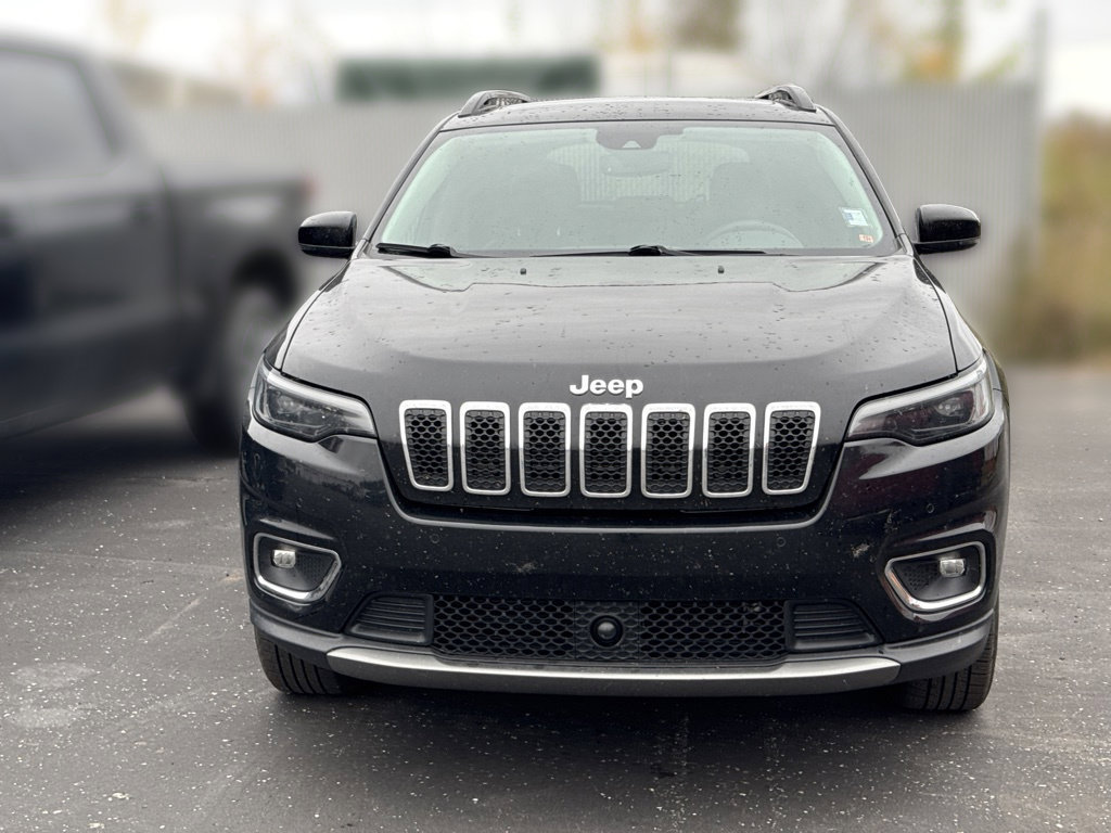 Used 2022 Jeep Cherokee Limited AWD/4WD image 3