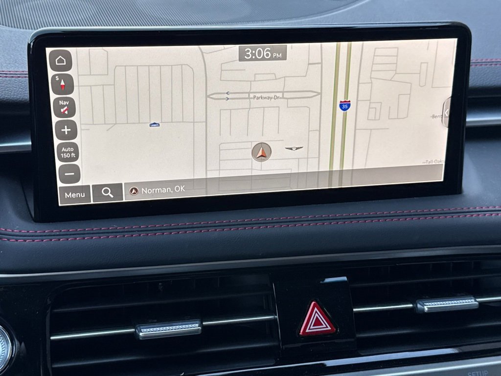 Used 2025 Genesis G70 2.5T w/ Sport Prestige Package image 8