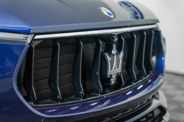 Used 2018 Maserati Levante S GranSport image 14