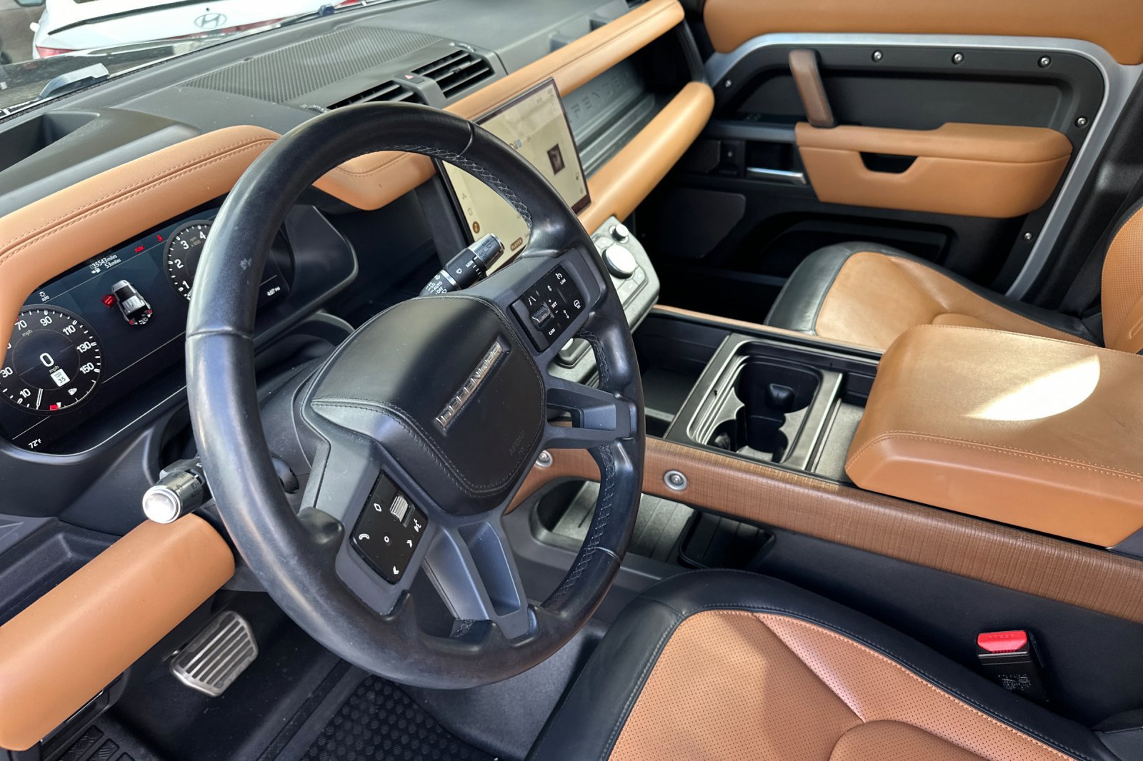 Used 2022 Land Rover Defender 110 X image 10