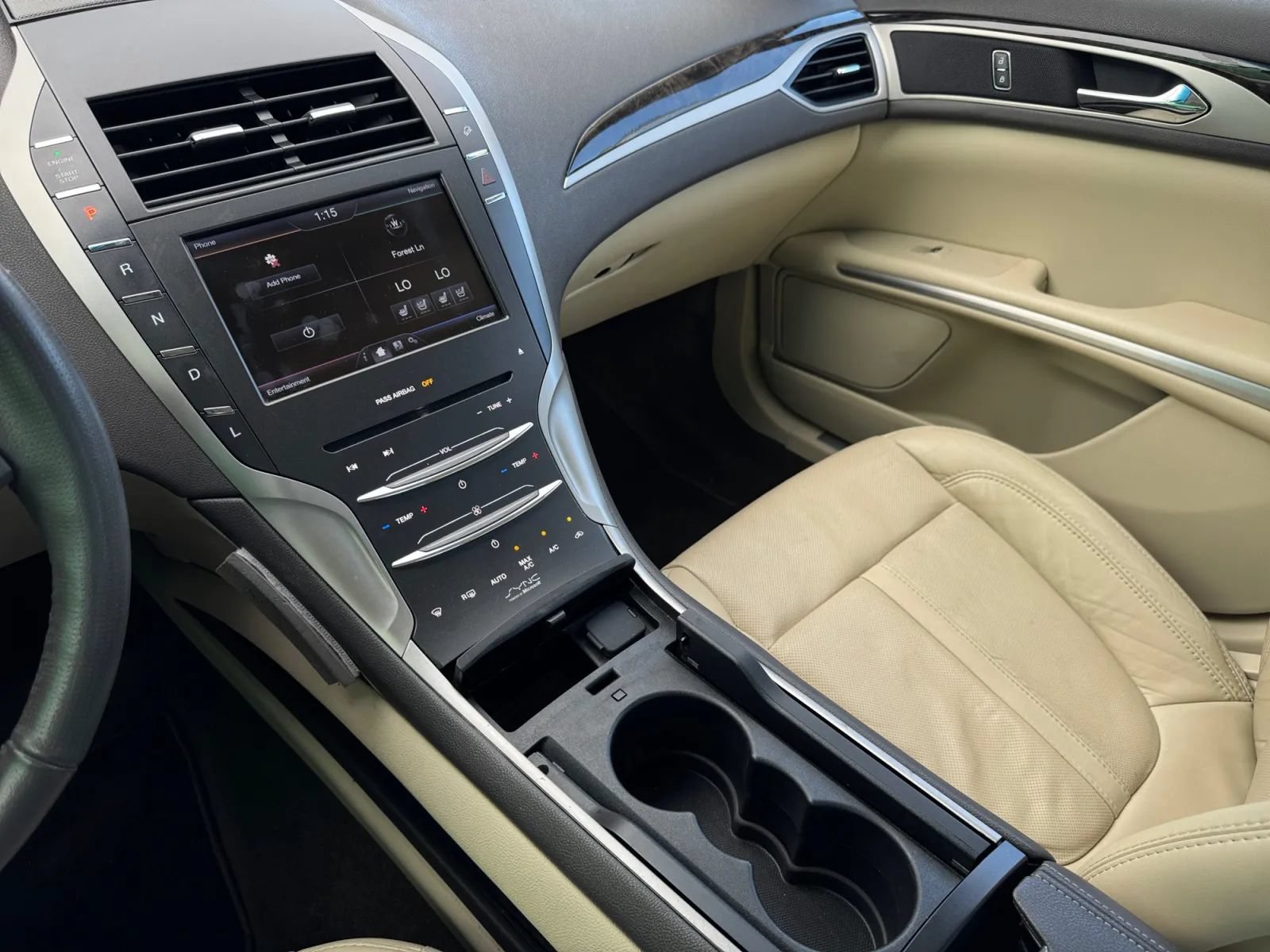 Used 2013 Lincoln MKZ Hybrid FWD image 31