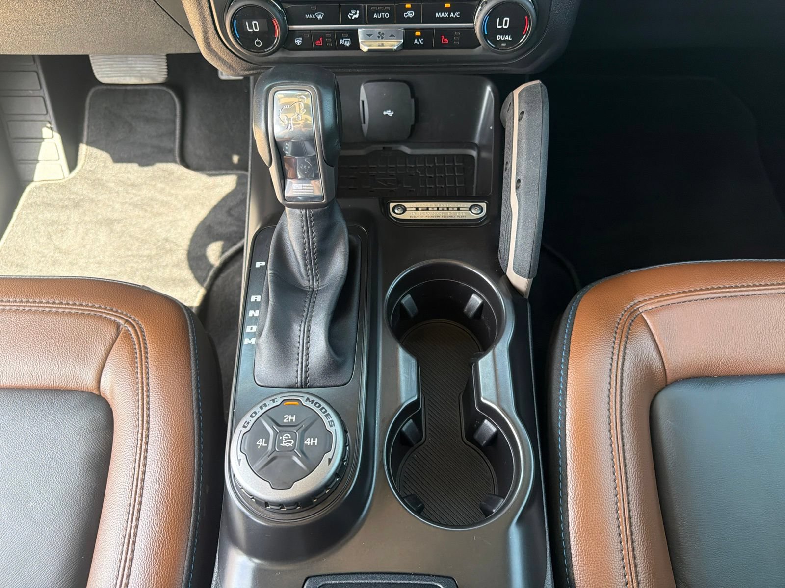 Certified 2024 Ford Bronco Outer Banks AWD/4WD image 26