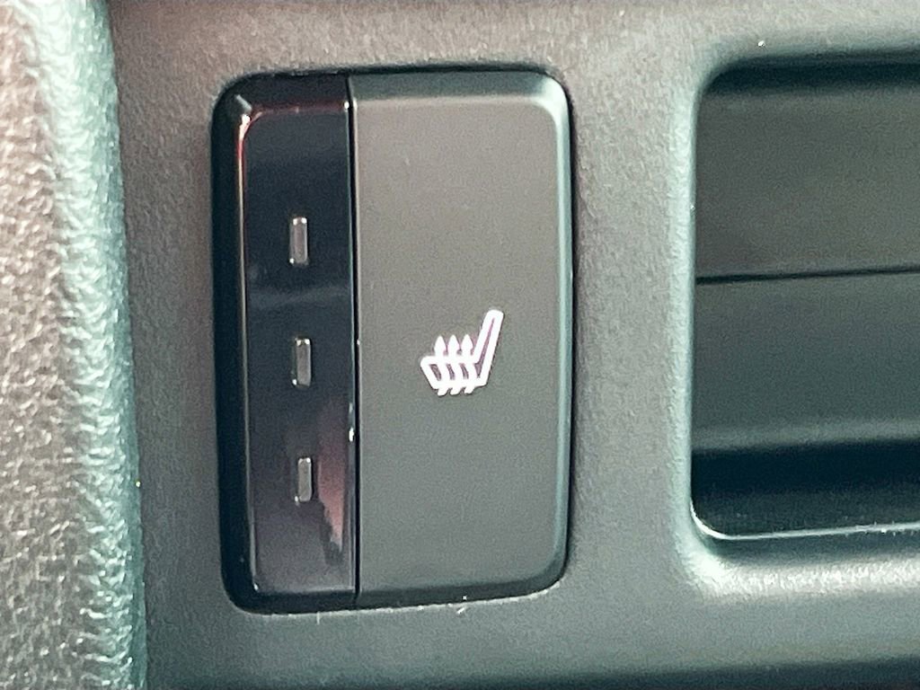 Used 2025 Honda Passport EX-L image 19