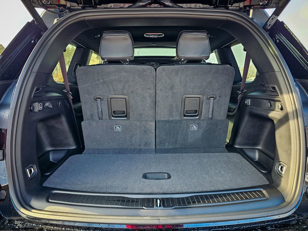 New 2025 Jeep Grand Cherokee L Limited w/ Black Appearance Package image 39