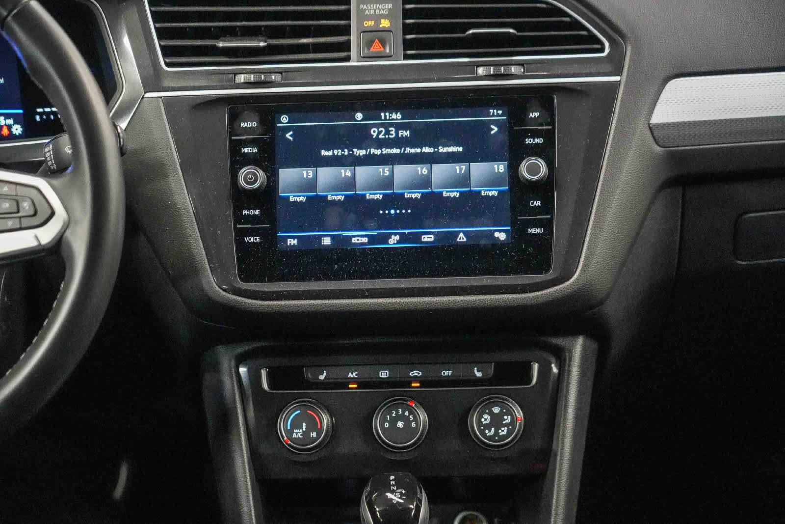 Used 2024 Volkswagen Tiguan S FWD image 13